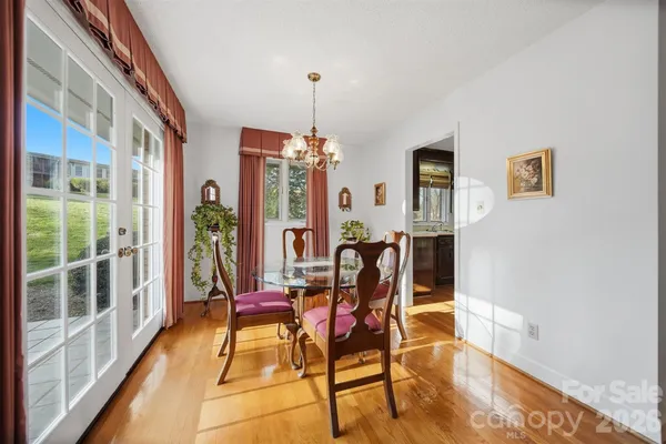 $329,900 | 5523 Pine Lake Court, Hickory, NC 28601