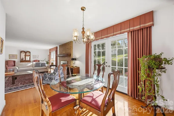 $329,900 | 5523 Pine Lake Court, Hickory, NC 28601