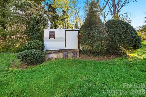 $329,900 | 5523 Pine Lake Court, Hickory, NC 28601