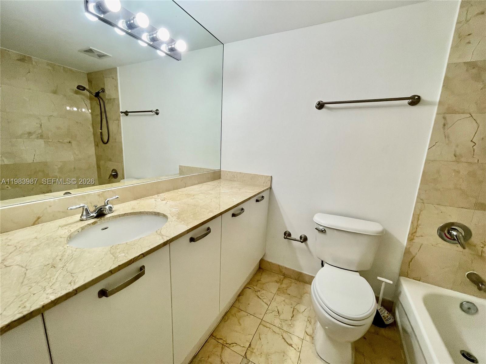 2030 Douglas Road, Unit 509 Coral Gables, FL 33134 - Photo 13 of 20