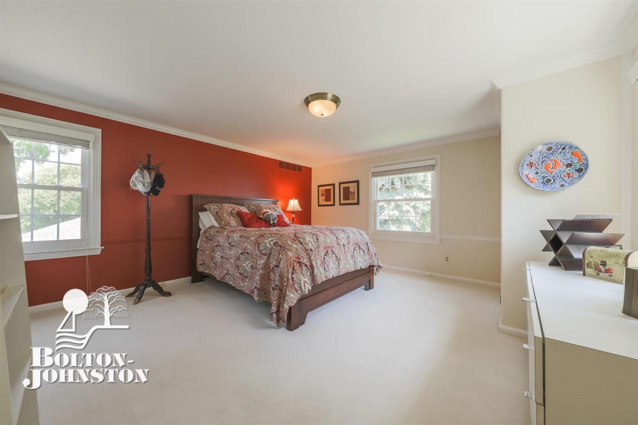 227 Lake Shore Road Grosse Pointe Farms, MI 48236 - Photo 27 of 48