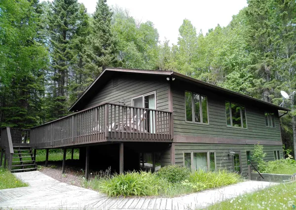 $499,000 | 300 Caribou Trail, Lutsen, MN 55612