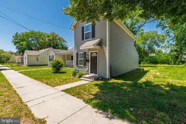 $259,000 | 38 South Queen Street, Dover, DE 19904
