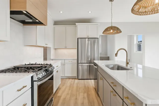 $849,900 | 7254 61st Street South, Cottage Grove, MN 55016