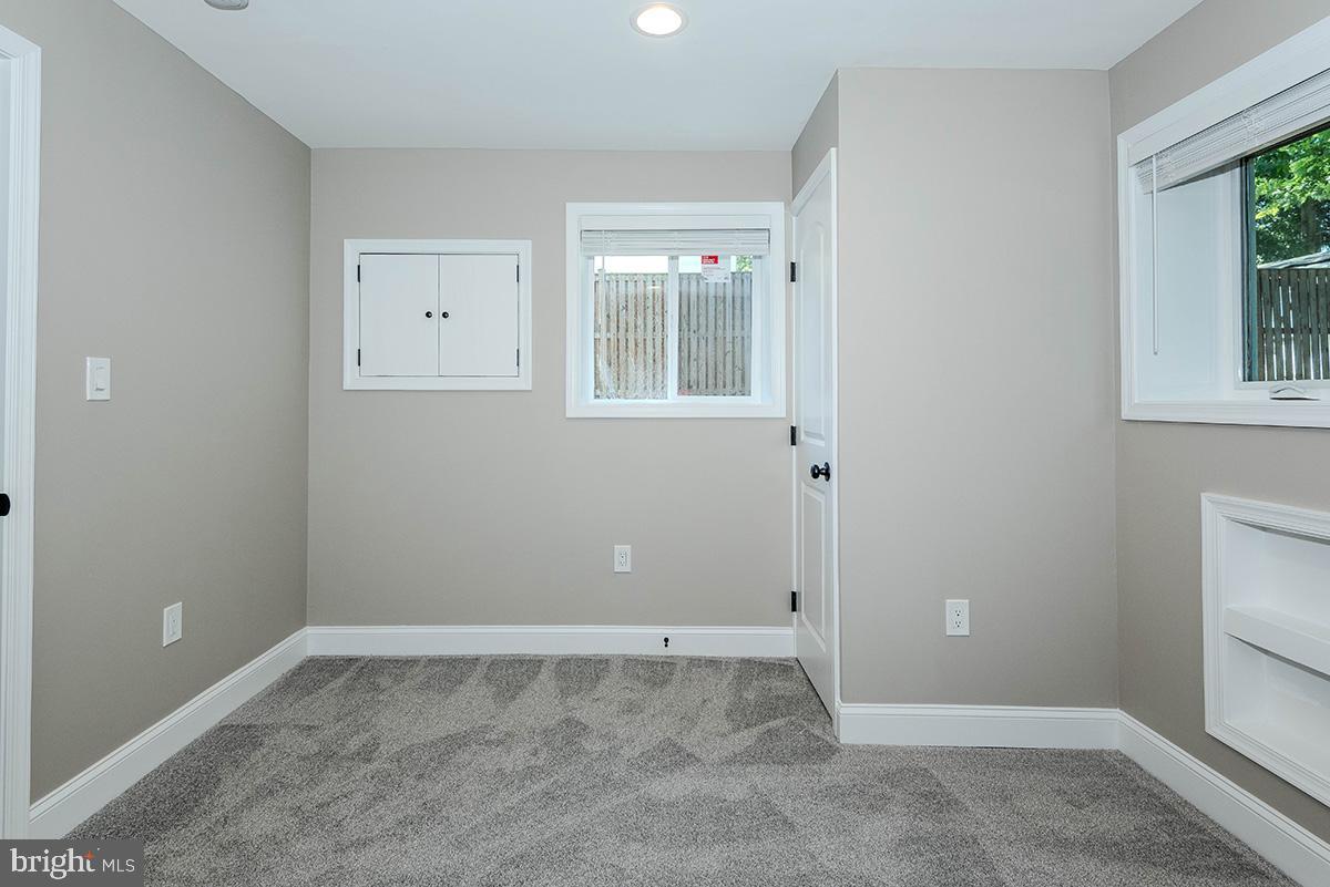 7730 Middlegate Court Pasadena, MD 21122 - Photo 37 of 51