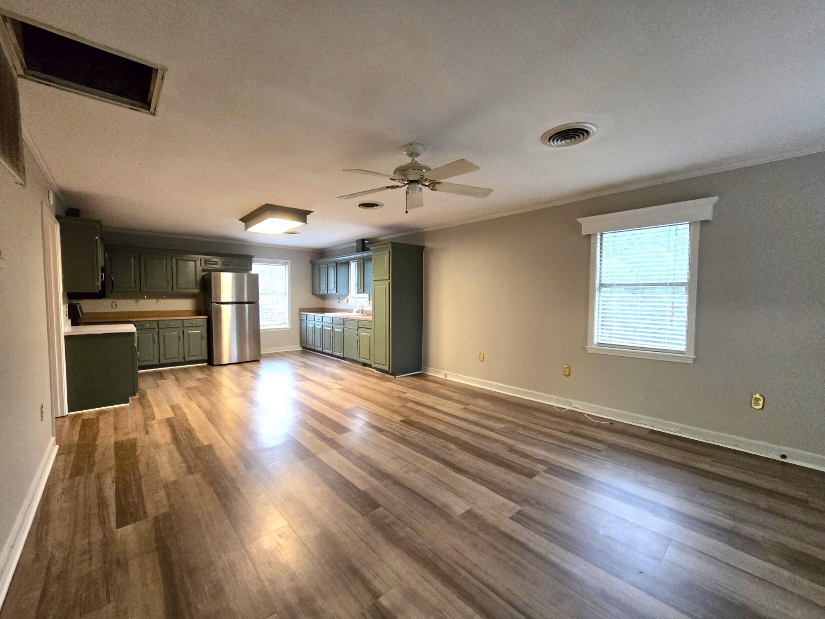 2370 Wedgefield Road Sumter, SC 29154 - Photo 5 of 37