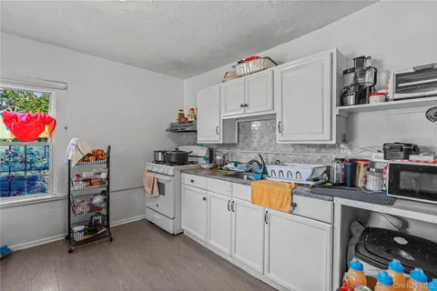 $665,000 | 43 Washington Street, Port Chester, NY 10573