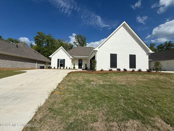 $449,900 | 350 Oakville Circle, Brandon, MS 39047