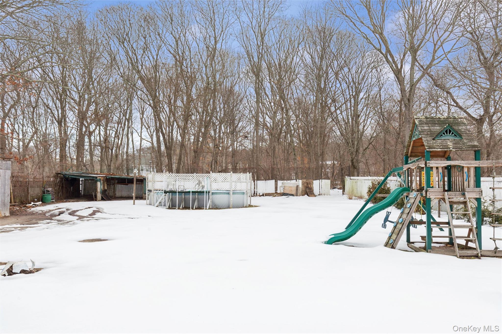 103 West Yaphank Road Coram, NY 11727 - Photo 21 of 31