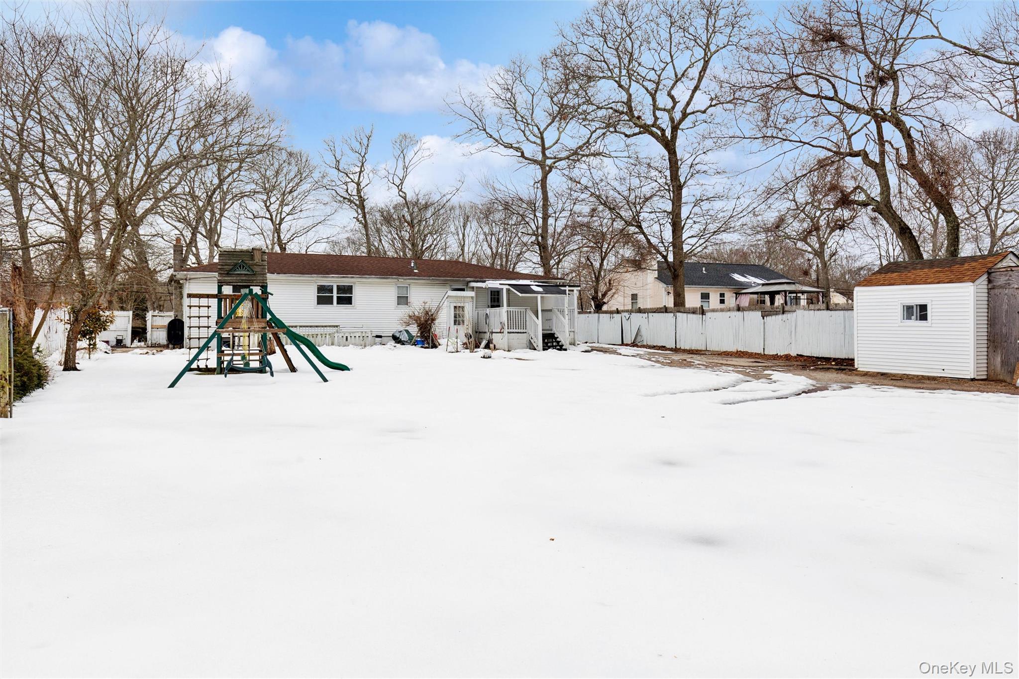 103 West Yaphank Road Coram, NY 11727 - Photo 26 of 31