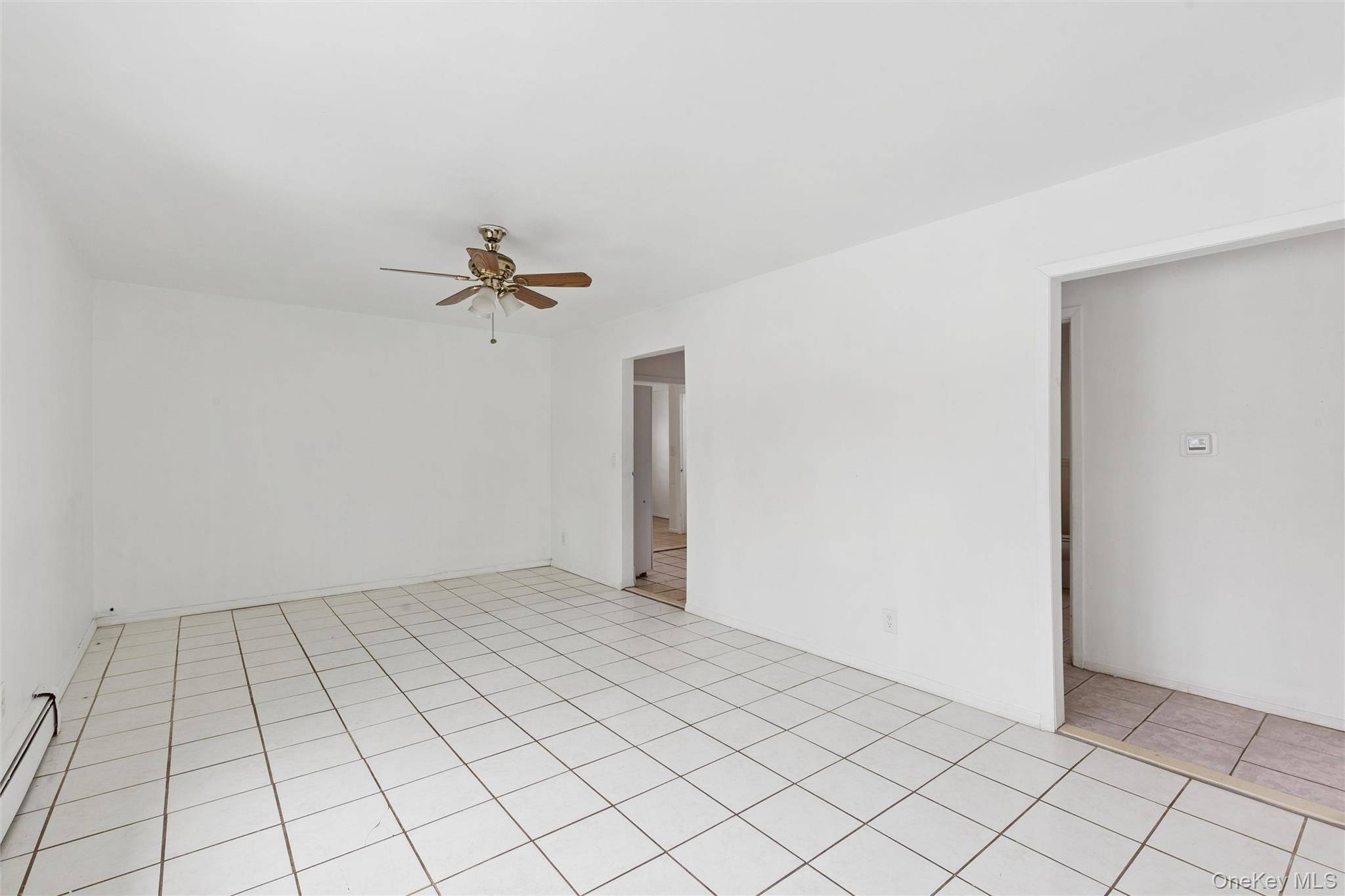 103 West Yaphank Road Coram, NY 11727 - Photo 4 of 31