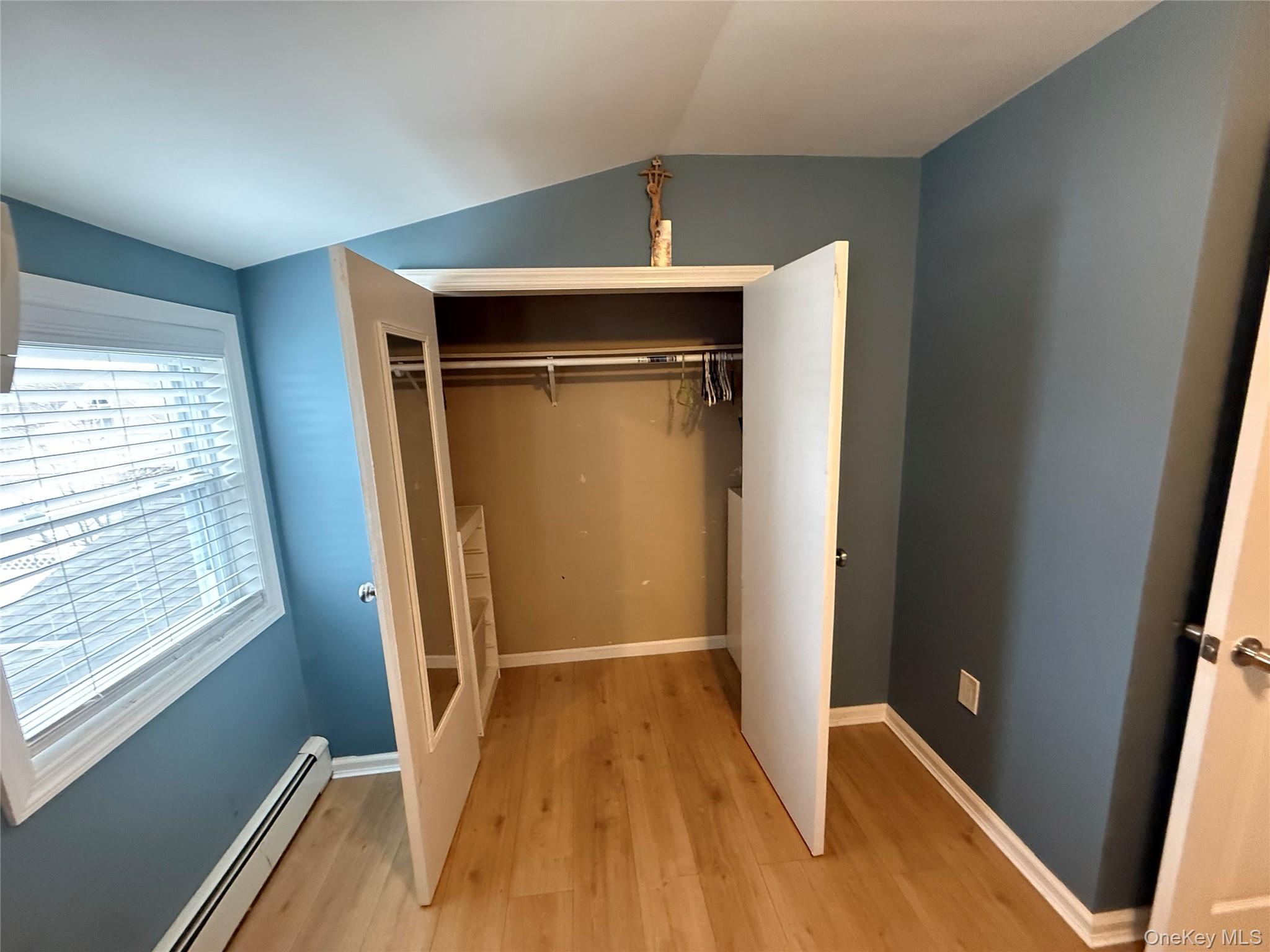 65 Morning Glory Road Levittown, NY 11756 - Photo 20 of 26