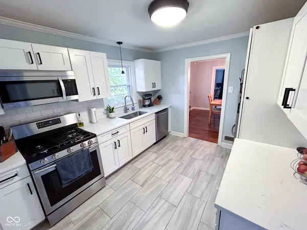 $2,100 | 5805 Norwaldo Avenue, Indianapolis, IN 46220