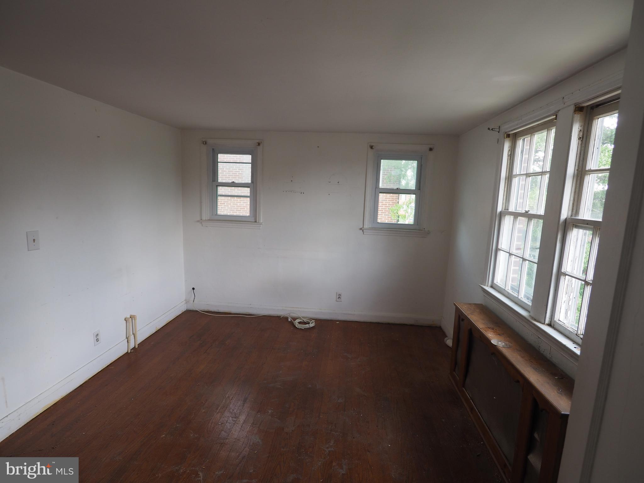 764 Charing Cross Road Baltimore, MD 21229 - Photo 9 of 9 Interior (General)