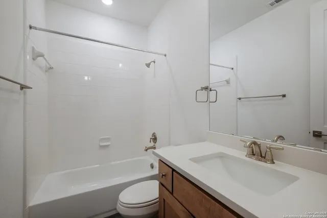 $499,999 | 1020 Easy Gruene, New Braunfels, TX 78130