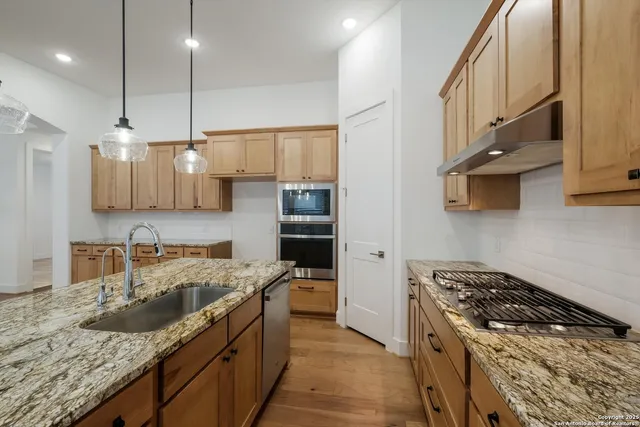 $499,999 | 1020 Easy Gruene, New Braunfels, TX 78130