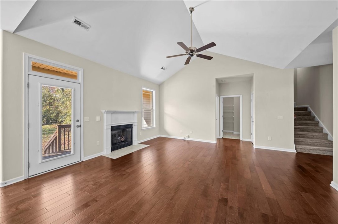 208 Terrace View Way Seneca, SC 29678 - Photo 8 of 30 Gallery Image 8