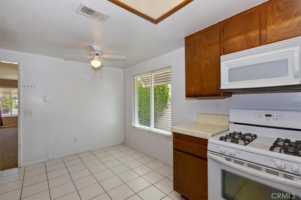 10676 Ring Rancho Cucamonga, CA 91737 - Photo 13 of 35