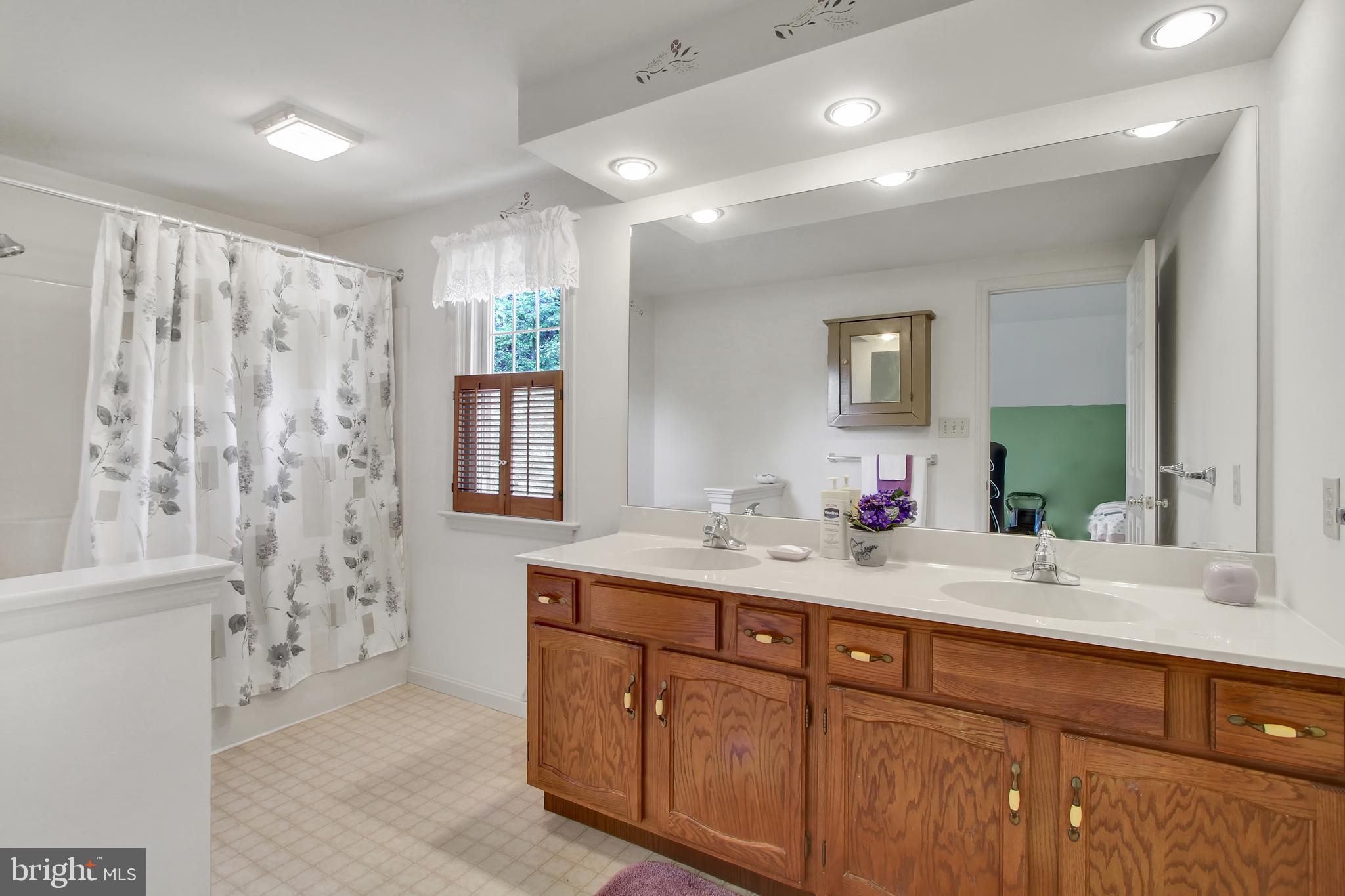 2 Round House Drive Lititz, PA 17543 - Photo 16 of 26