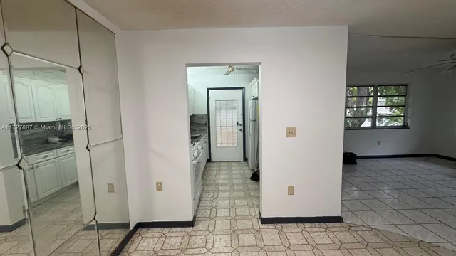 $150,000 | 160 Northeast 203rd Terrace, Unit 18, Miami Gardens, FL 33179