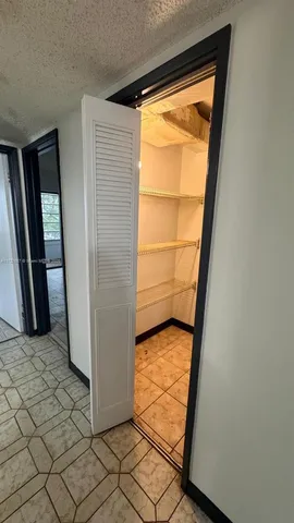 $150,000 | 160 Northeast 203rd Terrace, Unit 18, Miami Gardens, FL 33179