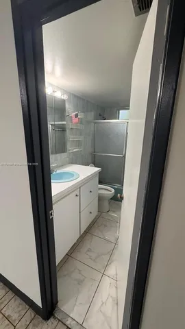 $150,000 | 160 Northeast 203rd Terrace, Unit 18, Miami Gardens, FL 33179