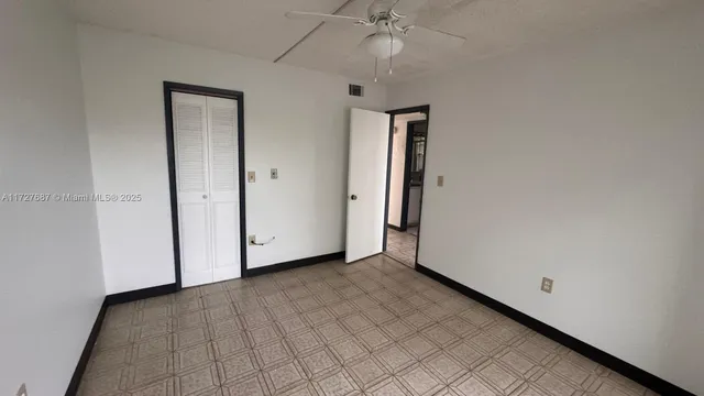 $150,000 | 160 Northeast 203rd Terrace, Unit 18, Miami Gardens, FL 33179
