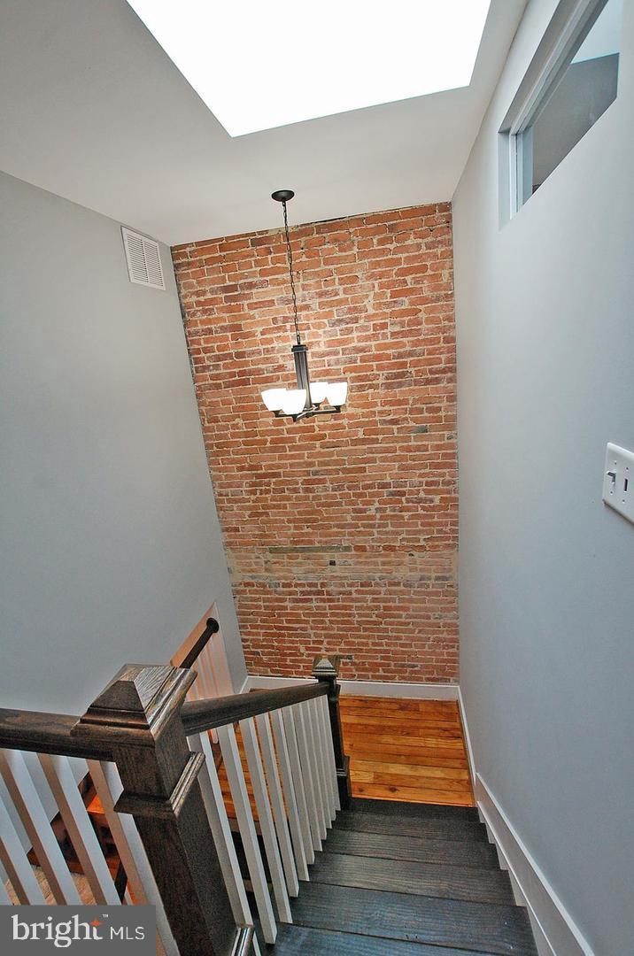 230 East Barney Street Baltimore, MD 21230 - Photo 13 of 15