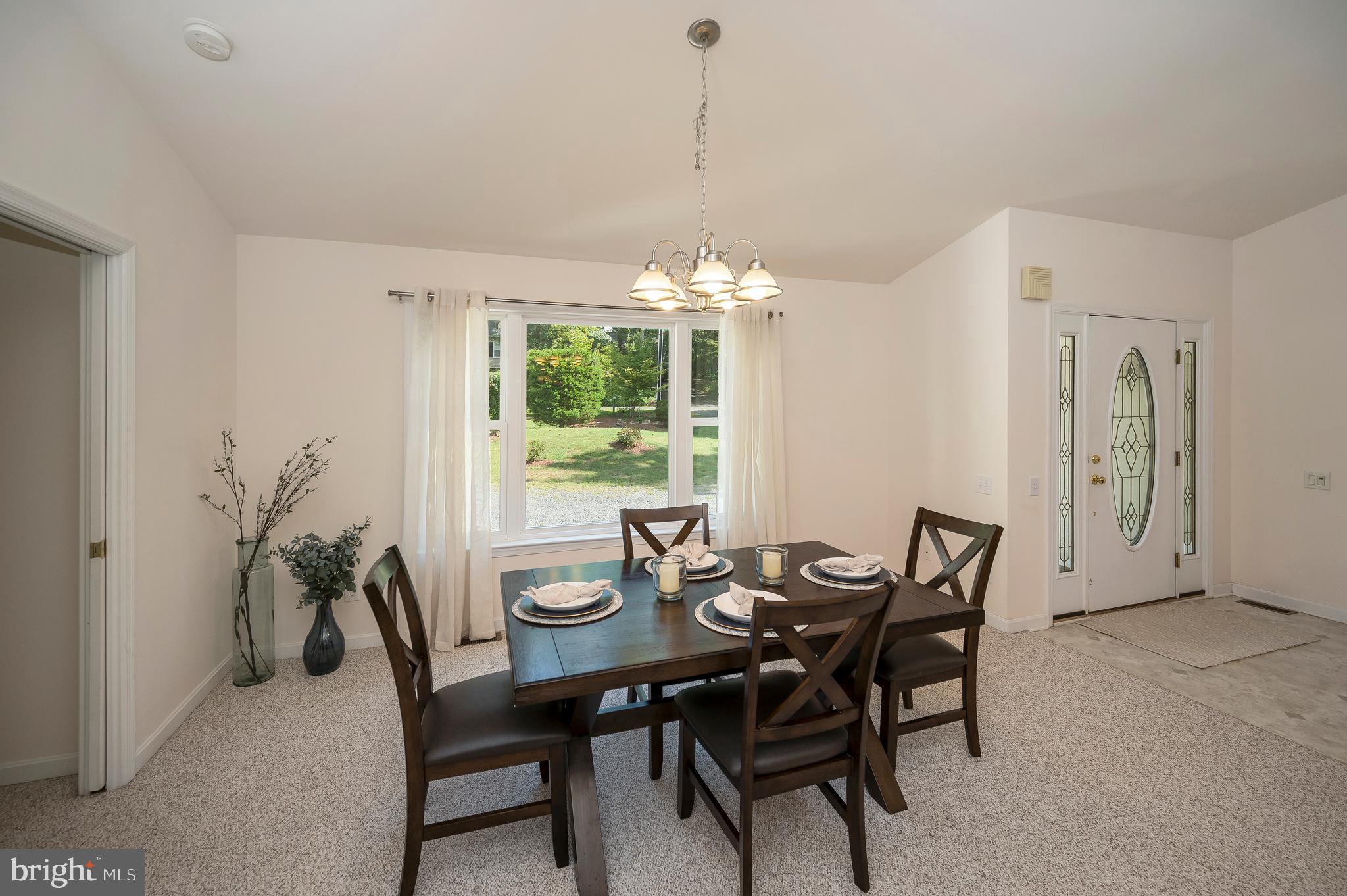 322 Birchside Circle Locust Grove, VA 22508 - Photo 12 of 77 dining area