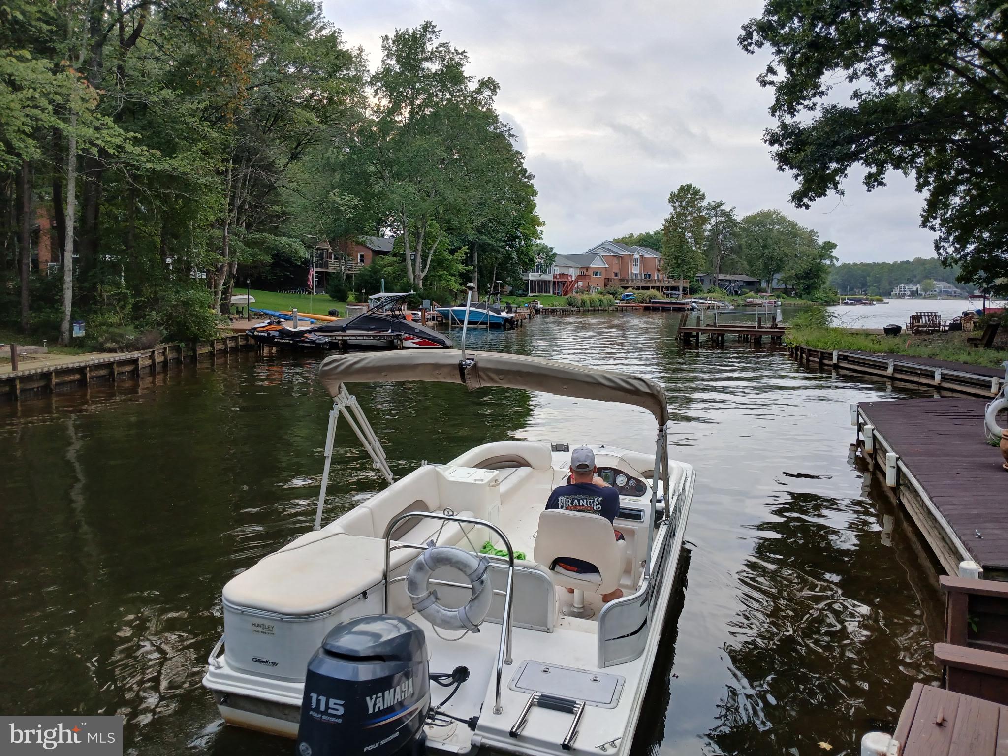 322 Birchside Circle Locust Grove, VA 22508 - Photo 64 of 77 boat facing cove entrance