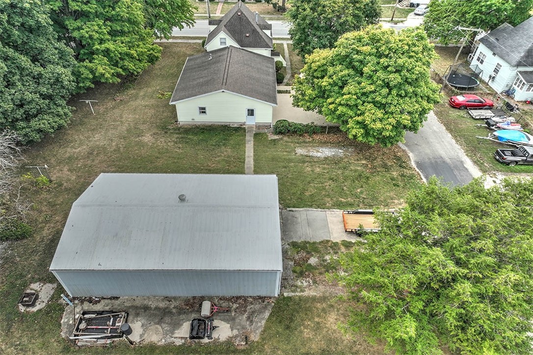 426 West Springfield Road Lovington, IL 61937 - Photo 6 of 26 Gallery Image 6