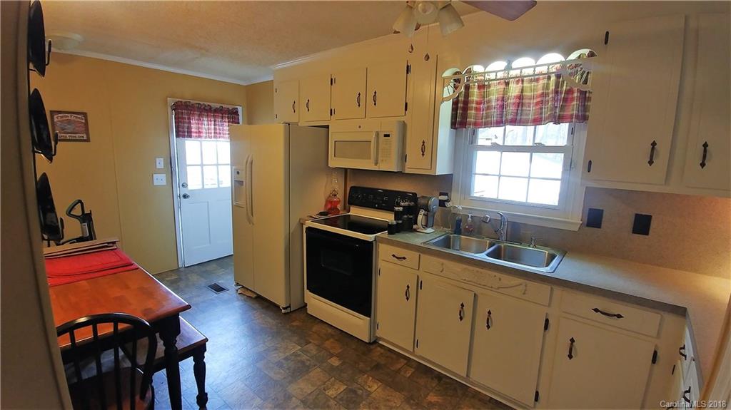 612 Ralph Handsel Boulevard Stanley, NC 28164 - Photo 8 of 15 Gallery Image 8