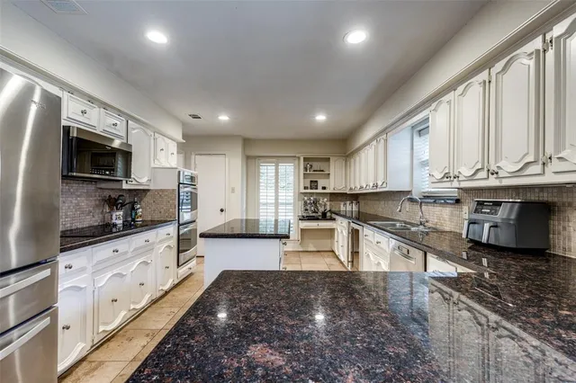 $725,000 | 15881 Nedra Way, Dallas, TX 75248