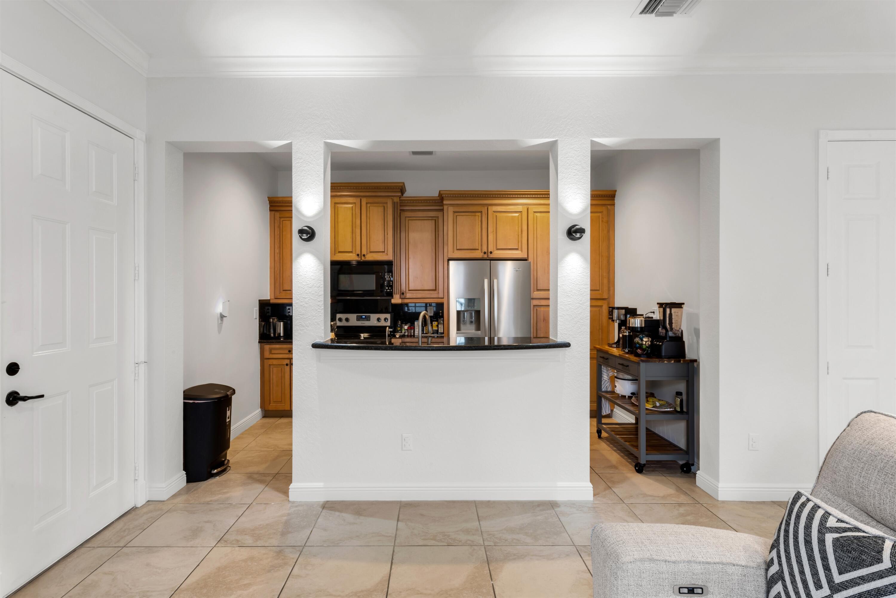 8300 Northwest 9th Avenue Boca Raton, FL 33487 - Photo 10 of 23 KITCHEN_STRAIGHT