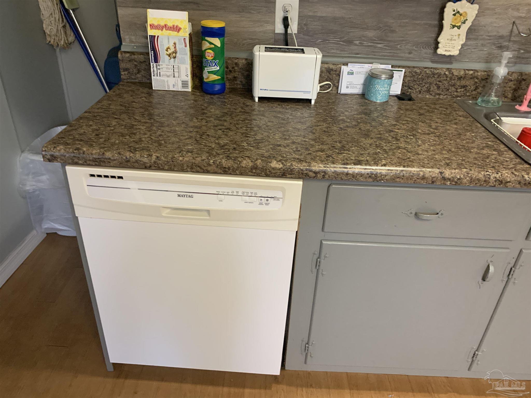 1126 Muscogee Road Cantonment, FL 32533 - Photo 7 of 15