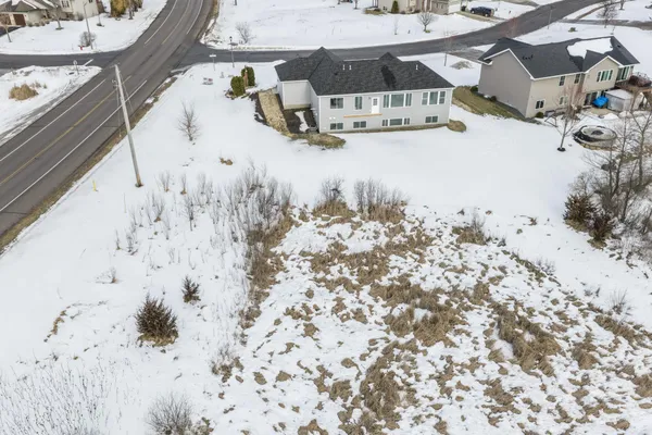 $550,000 | 100 Schwinghammer Drive, Albany, MN 56307