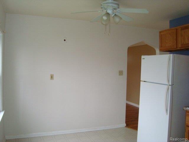 11018 Chapp Avenue Warren, MI 48089 - Photo 14 of 14 FHA Case 261-843200 Kitchen