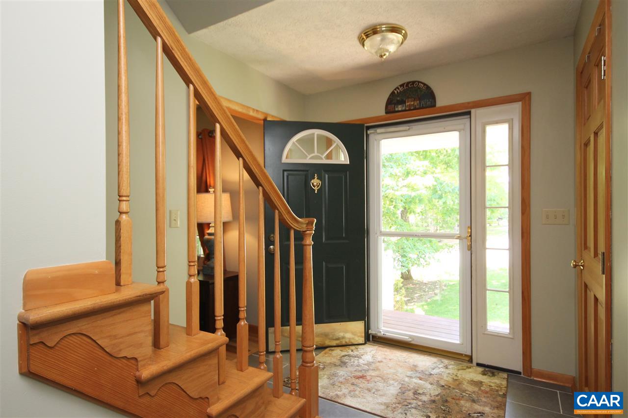 5 Bonita Road Palmyra, VA 22963 - Photo 3 of 27 Gallery Image 3