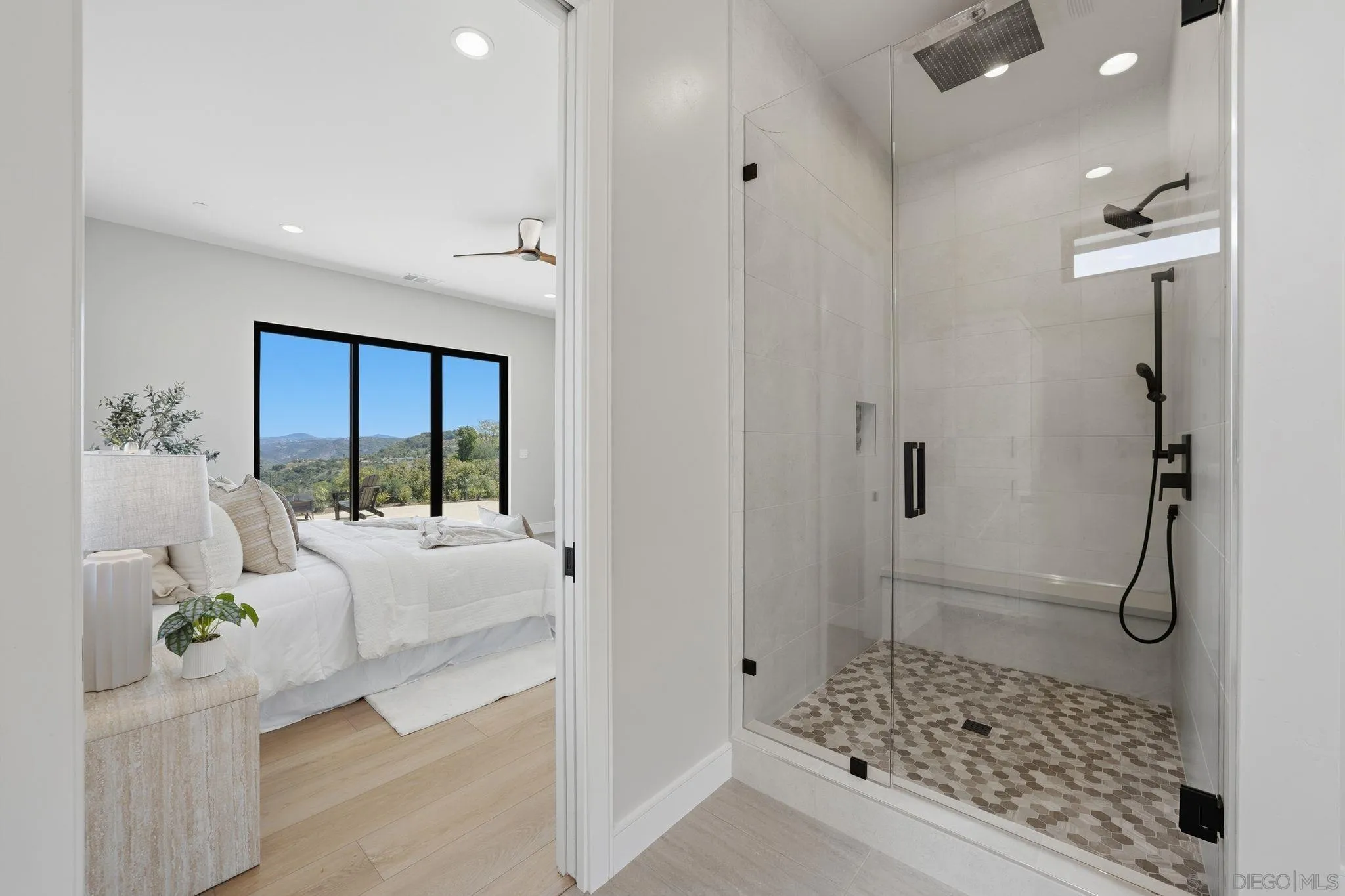 3916 Citrus Drive Fallbrook, CA 92028 - Photo 31 of 72 a bathroom with a bathtub shower and a sink