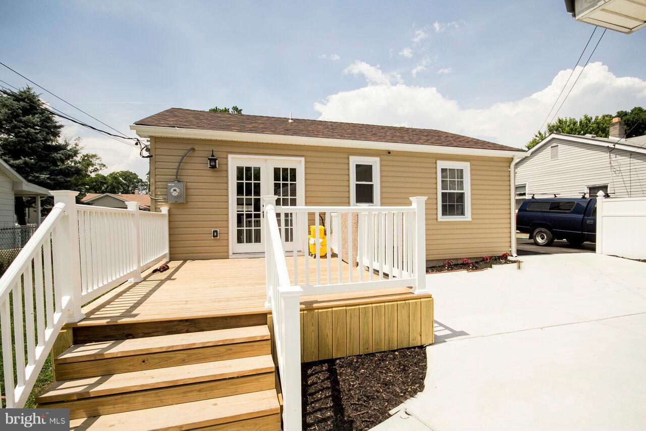 1733 Glen Curtis Road Baltimore, MD 21221 - Photo 19 of 24 Exterior (Rear)