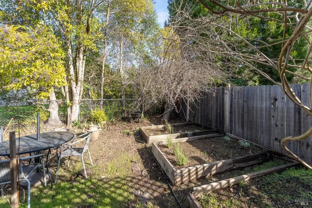 $96,500 | 10755 Mobile Village Way, Unit 78, Willits, CA 95490