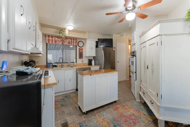 $96,500 | 10755 Mobile Village Way, Unit 78, Willits, CA 95490