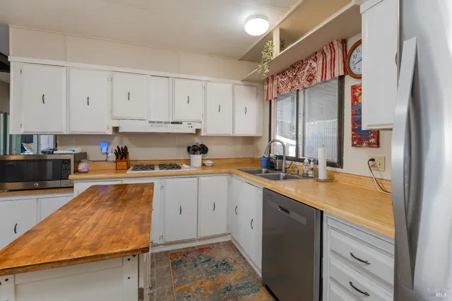 $96,500 | 10755 Mobile Village Way, Unit 78, Willits, CA 95490