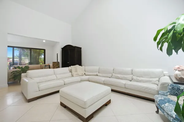 $5,000 | 7798 La Mirada Drive, Boca Raton, FL 33433