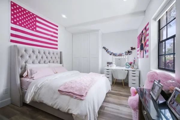 $5,000 | 7798 La Mirada Drive, Boca Raton, FL 33433