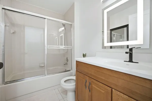 $5,000 | 7798 La Mirada Drive, Boca Raton, FL 33433