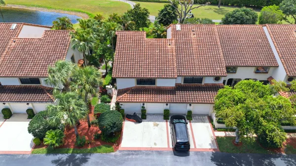 $5,000 | 7798 La Mirada Drive, Boca Raton, FL 33433