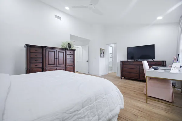 $5,000 | 7798 La Mirada Drive, Boca Raton, FL 33433