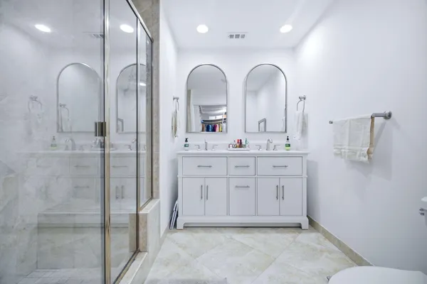 $5,000 | 7798 La Mirada Drive, Boca Raton, FL 33433