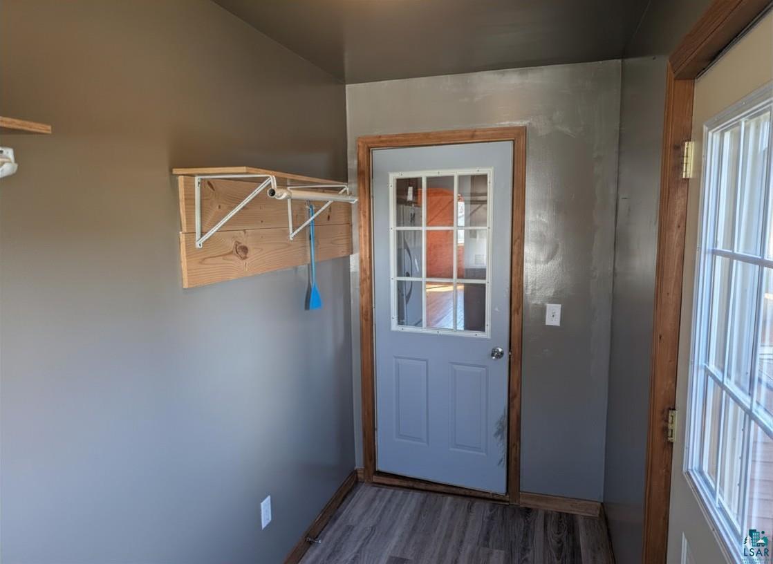 3713 East 3rd Street Superior, WI 54880 - Photo 6 of 29